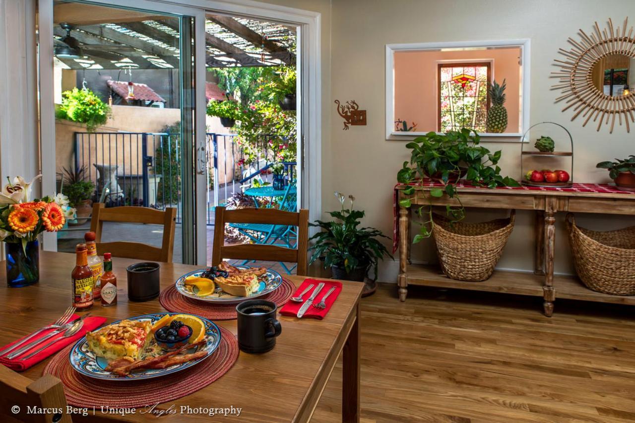 Adobe Rose Inn ทูซอน ภายนอก รูปภาพ